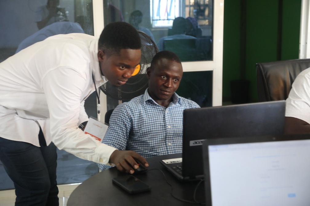 413032721_409662441395087_3241946317286211870_n