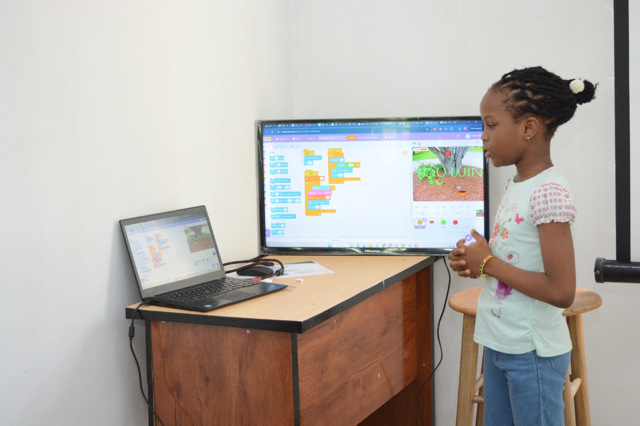 459546619_566319549062708_2523898940917073213_n