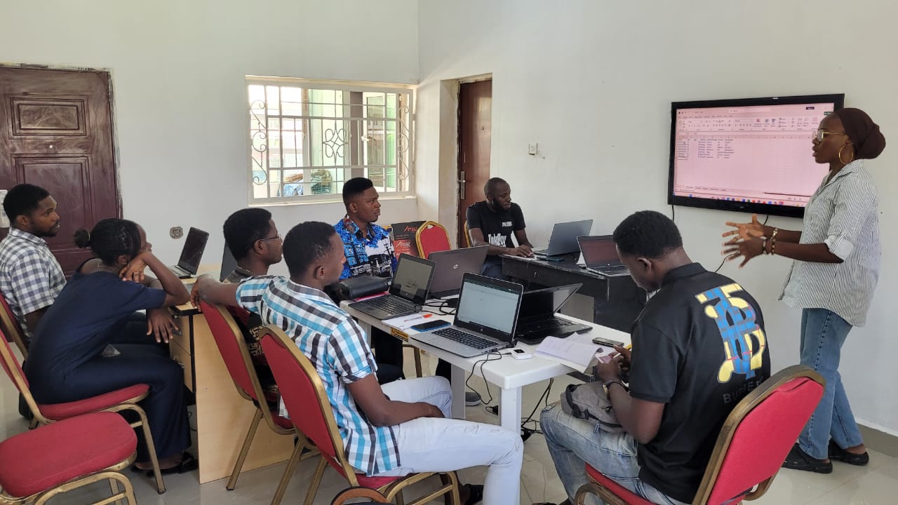 465905065_608567904837872_5624857110029046442_n